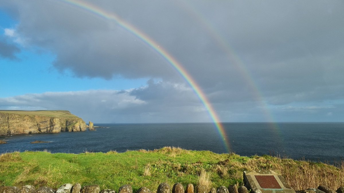 FRuss247's tweet image. Another double rainbow 🌈 🌈.  Out for lunch ( Sheila Fleet) and a tour with mum.  Been to Herston where Nana was born. Images of the Gryphon, Kyle my nephew and mum&apos;s grandson is on. And Windwick #scapaflow #Sheilafleet