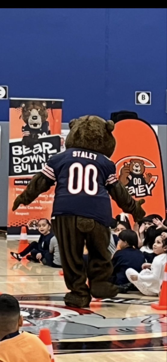 To celebrate Unity Day, Staley the <a href="/ChicagoBears/">Chicago Bears</a> mascot was spreading the word to Bear Down on Bullies during an assembly at <a href="/D99Cicero/">Cicero District 99</a> Sherlock School. It was an important message delivered in an exciting way. #unityday #nobullies # beardownonbullies