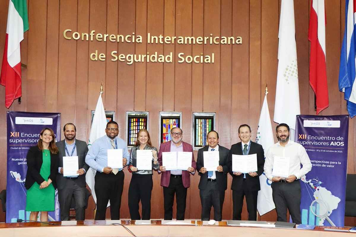 SipenRD's tweet image. 🏆🇩🇴 ¡RD se alza con tres certificados de buenas practicas en el #XIIEncuentroAIOS !

#Sipen