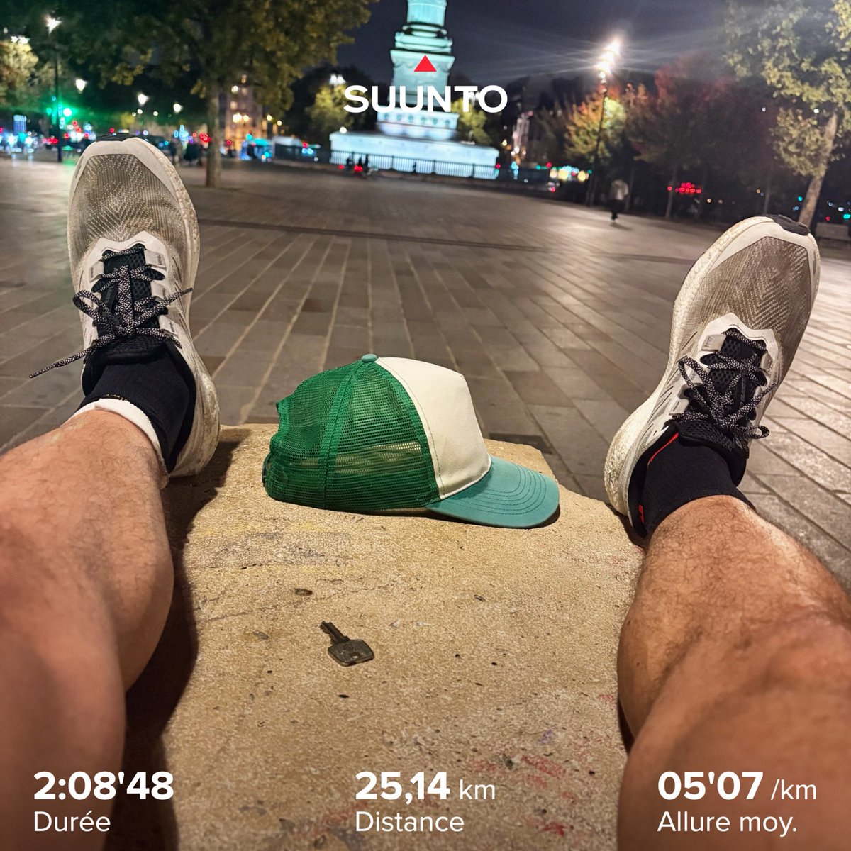 casquetteverte's tweet photo. [🏃🏻‍♂️ Retour du taff 👨🏻‍💼 Par MontMartre ⛰️ • J - 9 Kullamannen 💀🇸🇪🐴] • « Si seulement Ronald avait fait de la poterie ou du bilboquet » 👨🏻‍🎨 • #CasquetteVerte #Running #Trail #AeroBlaze3GrVL #SuuntoRace2 #DiagonaleDesFous #GrandRaid #GrandRaidRéunion #GRR #LaRéunion https://t.co/DTbYYwfsEQ