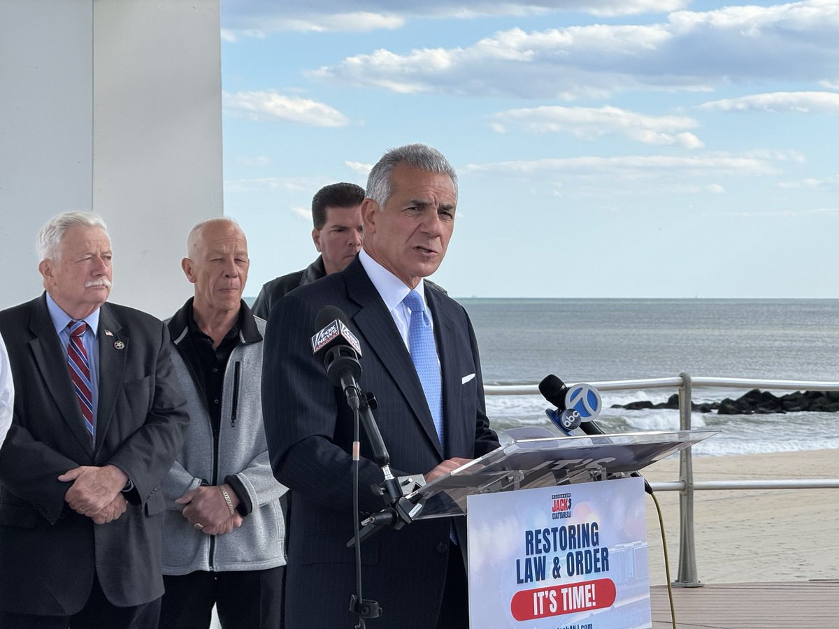 The man just looks like a governor. Less than two weeks until <a href="/Jack4NJ/">Jack Ciattarelli</a> brings real change to New Jersey!