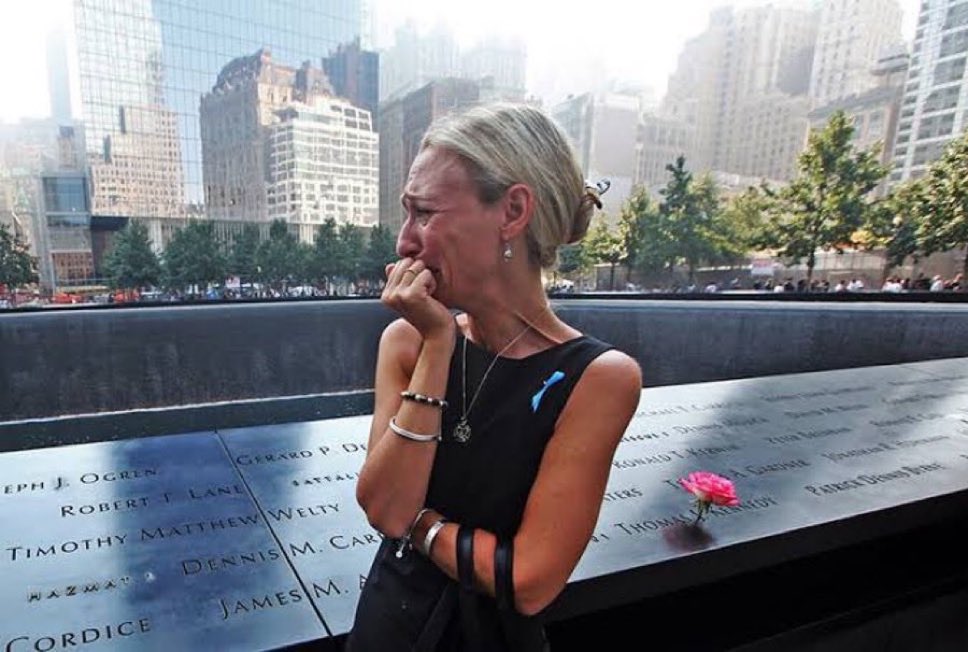 oomf just informed me this reaction photo i’ve been using for sexual tweets is of a woman crying over 9/11 victims ……..