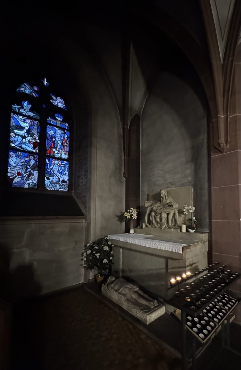 Phoenix_Muc's tweet image. Alte katholische Kirchen haben für mich eine sehr zeitlose Schönheit 😍