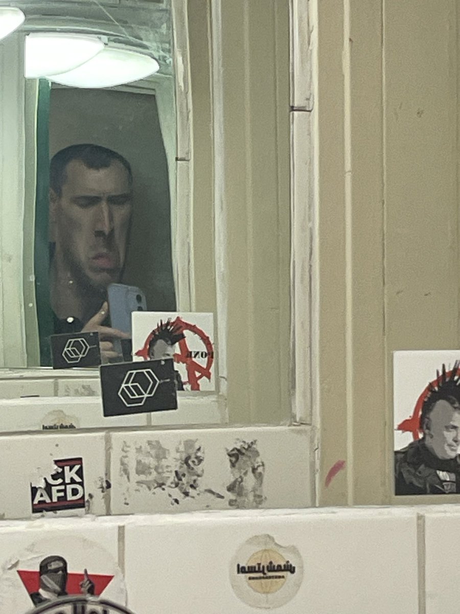 Jim (@snakeykungfu) on Twitter photo 