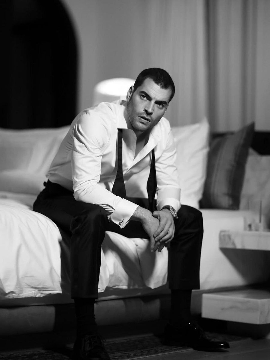 TurkishSeriesBg's tweet photo. #akinakinözü ♥️ https://t.co/SrXibS1O4h