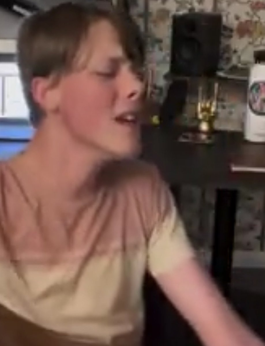 Paulwitty 💙 tweet media