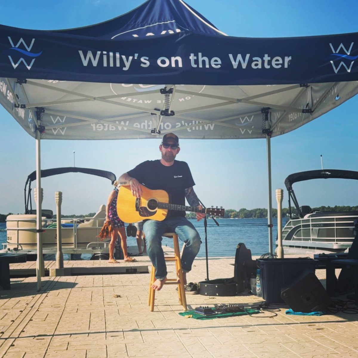 I'll more than likely have on shoes tonight..and I won't be playing out on the dock, but I will be playing at Willy's On the Water in Big Lake, MN from 5-8pm. See ya there!!

#supportlocal #livemusic #countryfolk #downhomemusic #local #independentartist