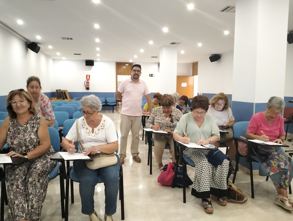 Prensa sin Edad tweet media