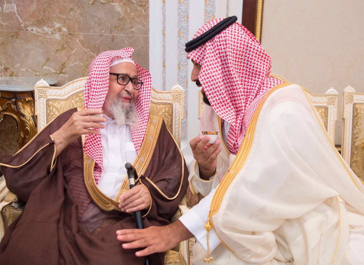 اللهم أعن ووفق وسدد سماحة والدنا الشيخ العلامة #صالح_الفوزان
ما أجمل هذا المساء ..