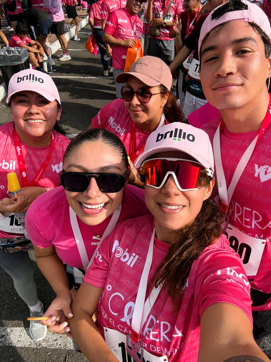BrillioGlobal's tweet image. 5K of purpose, unity, and heart 💖

Brillians in Mexico laced up for the Radiograma Race Against Breast Cancer, running to raise awareness and champion early detection.

Proud to be official sponsors of a cause that truly matters.

#LifeAtBrillio #CharityRun #BreastCancer