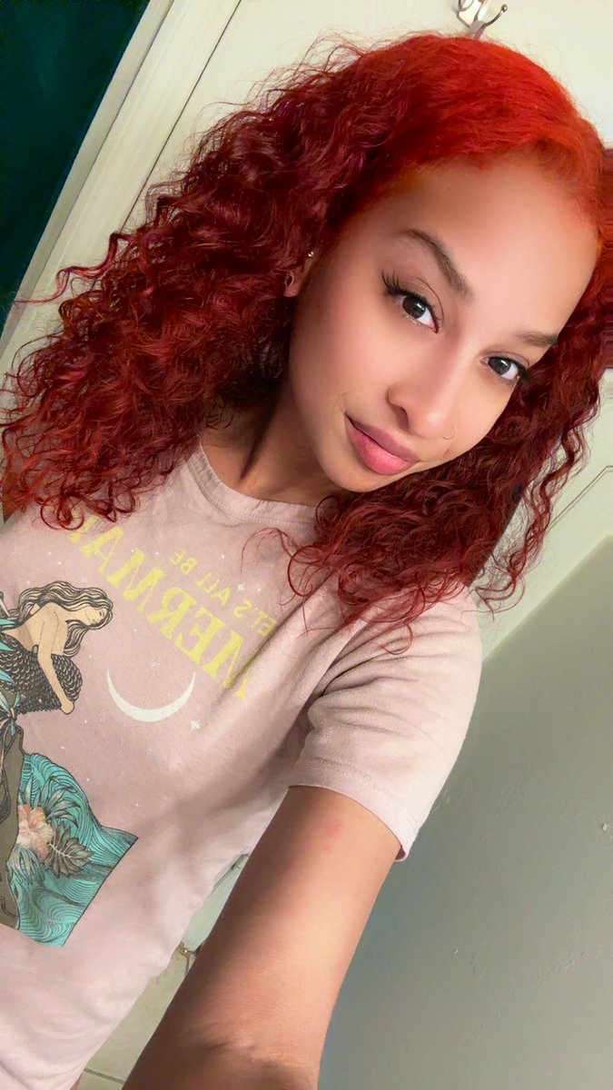 Curlycam718's tweet image. Cam😍 
#redorange 
#curlyhead 
#curlyhair 
#fyp 
#follow 
#hairdye