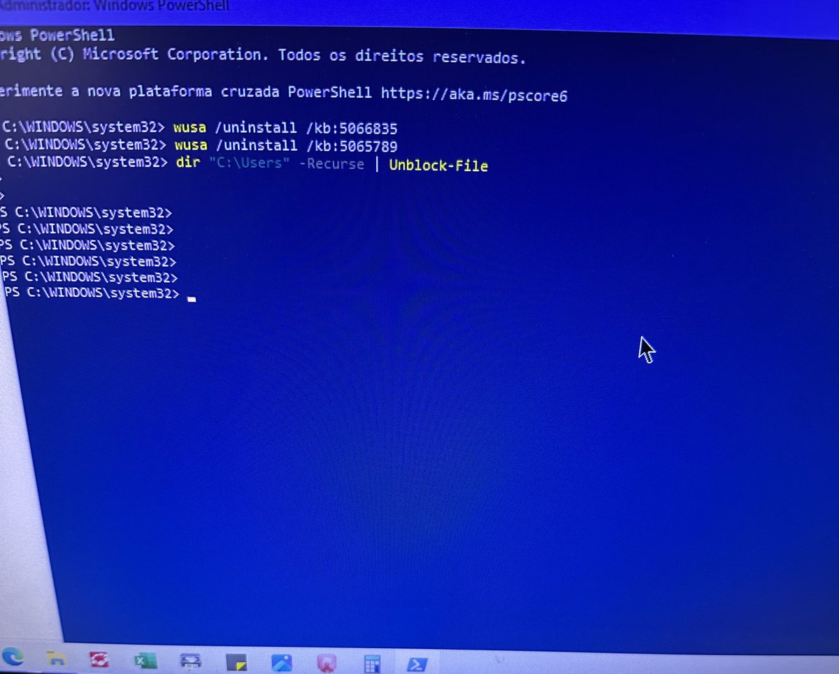 alliexloux's tweet image. kkkkkkkkk socorr vc e os veio com o mesmo problema 😭😭😭 executa o powershell cm adm e depois coloca esse código ai q começa com dir e termina com file