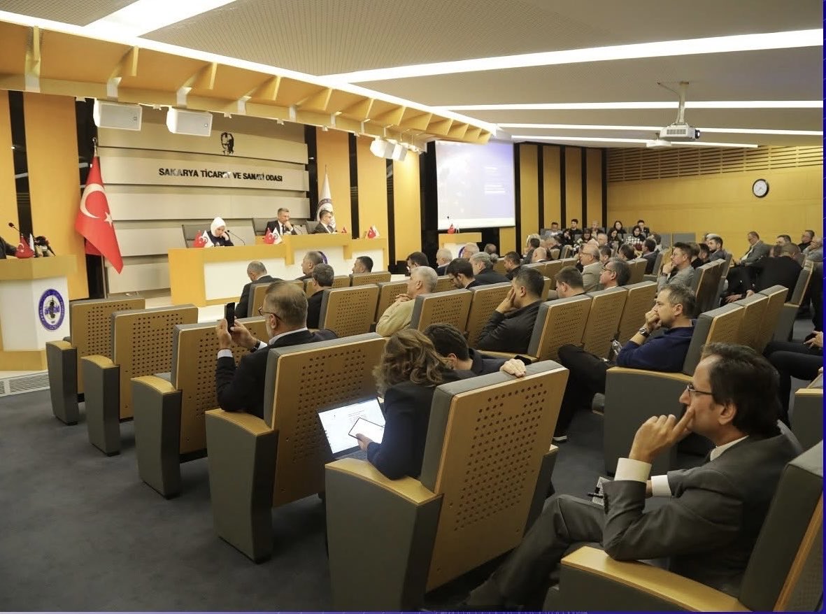 Sakarya ticaret ve sanayi odamız olarak 2025 yılı ekim ayı olağan meclis toplantımızı odamız hizmet binamız meclis salonunda meclis bsşkanımız başkanlığında ve meclis üyesi arkadaşlarımızın katılımı ile gerçekleştirdik..<a href="/SATSO54/">Sakarya Ticaret ve Sanayi Odası</a>