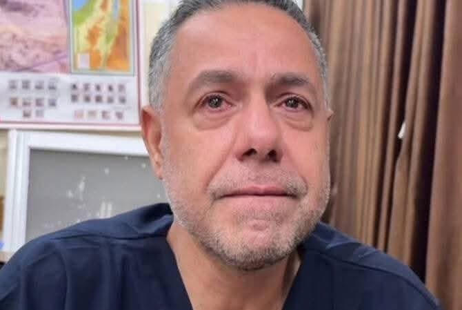 هل يمكن لأحدكم أن يصرخ لأجل هذا الرجل.. 
هل هناك أي شخص يستطيع التحدث نيابة عن هذا الرجل 
الحالة الصحية للدكتور حسام ابو صفية تسوء أكثر من ذي قبل يا عالم أصم.. 

إنقذوا الدكتور حسام من سجون الاحتلال الإرهابية.