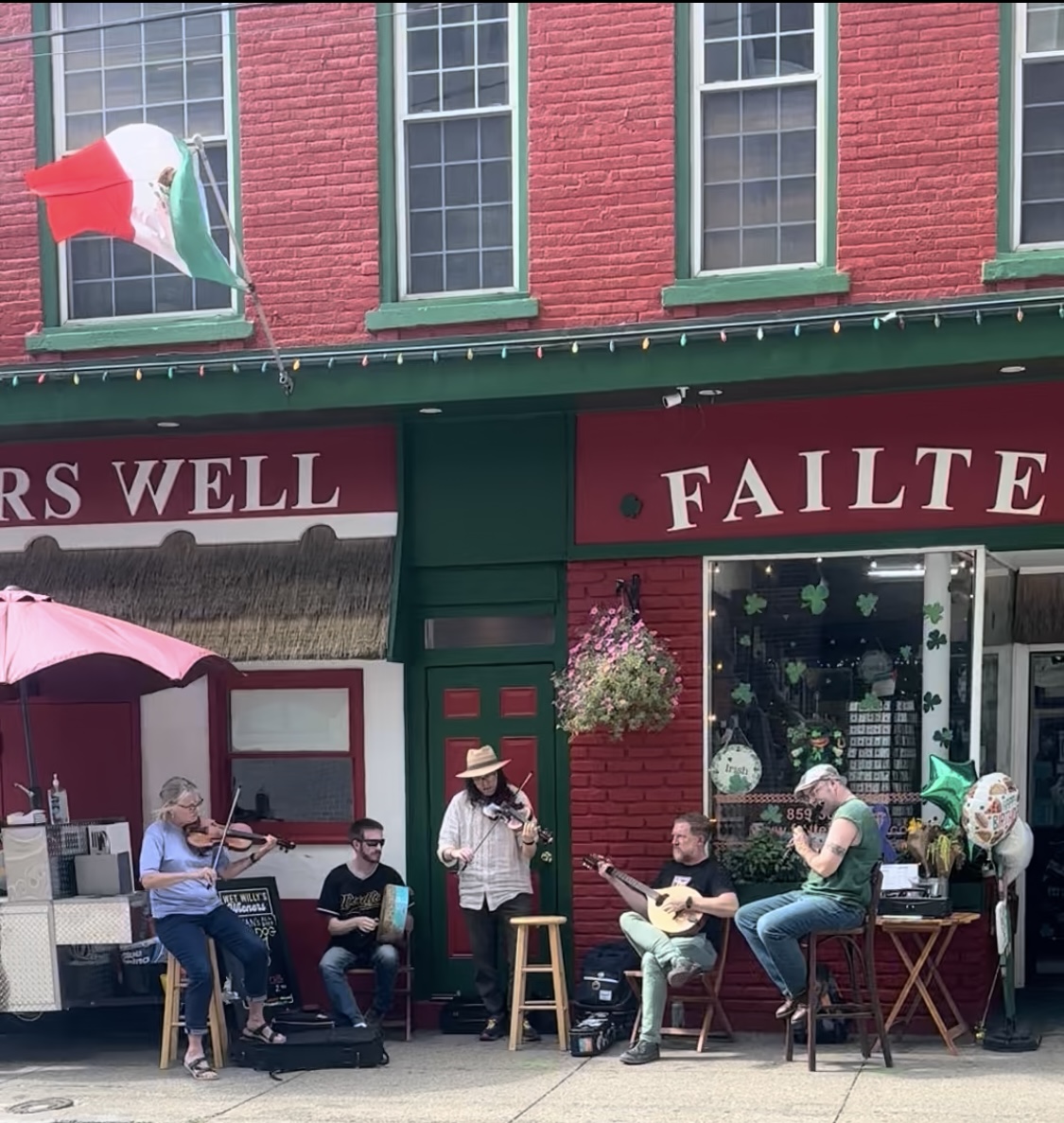lexingtonfailte's tweet photo. Fáilte https://t.co/fg8IU83cmK