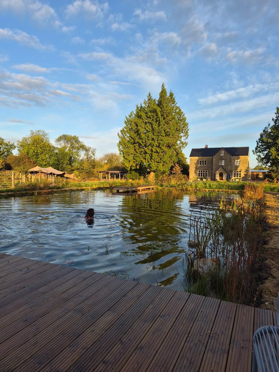 Alileigh8's tweet photo. A few days at Vallis Farm, Frome. Stunning venue. Delivered of everything it promised. #timeaway #swimming https://t.co/YKtN2YXBcH