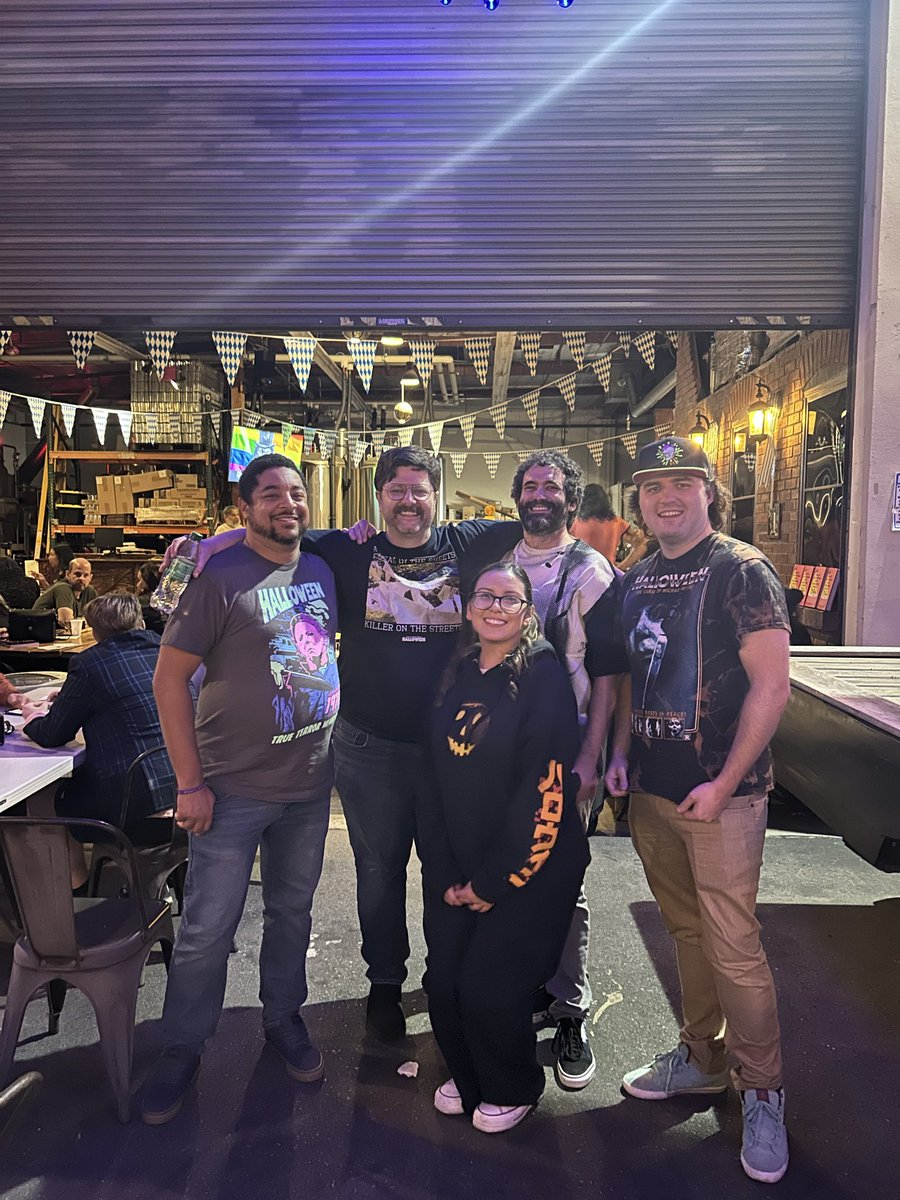 billbria's tweet photo. Had an absolute blast at #NerdNiteLA last night, yapping about my kooky “every HALLOWEEN movie is in the same universe” theory. Thanks so much to all who came out (including @AaronsPS4 and @HunterBVideo ) and all who participated (including @bjcolangelo and H$!) https://t.co/pOKFMNldC5