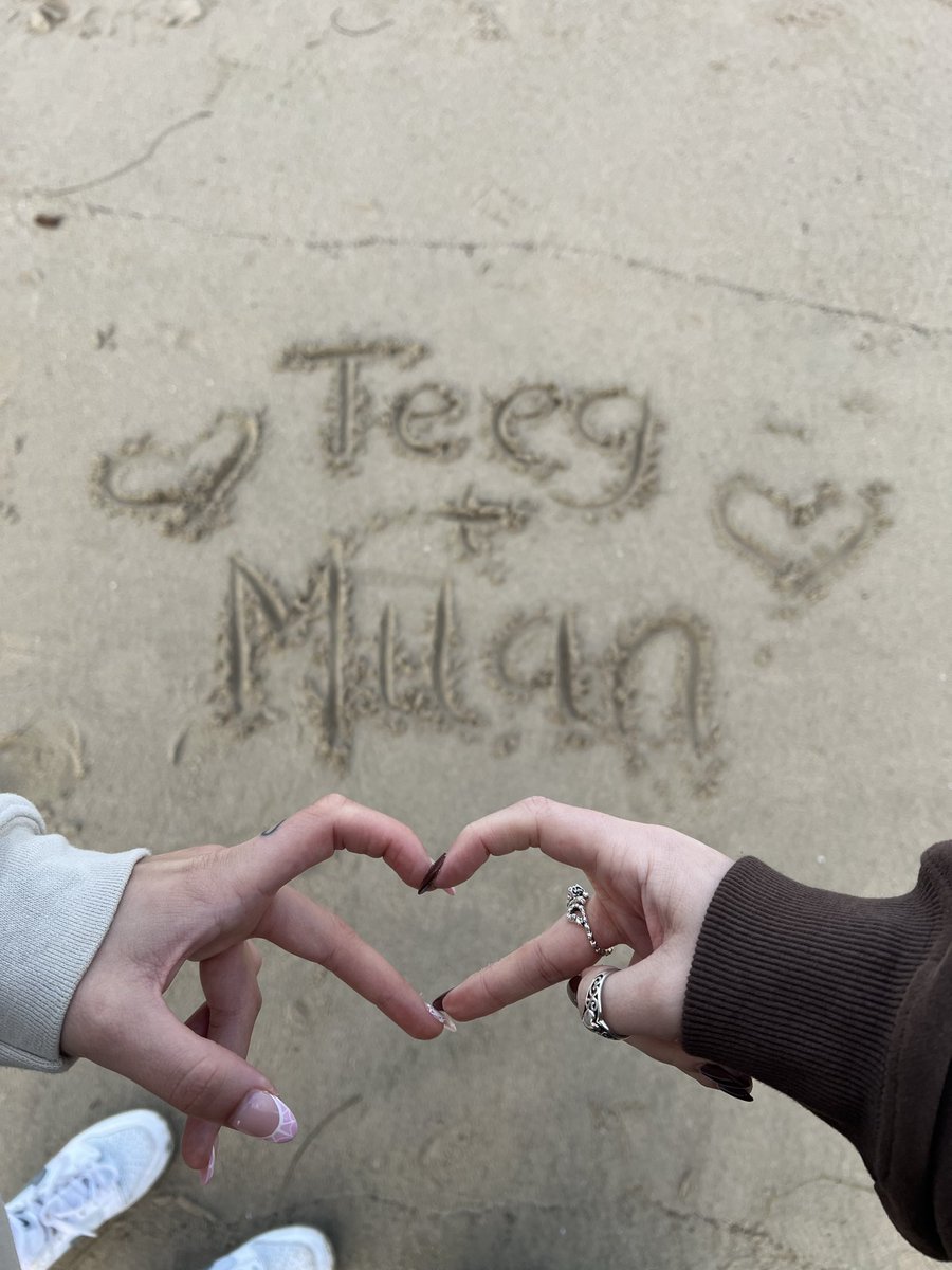 milanpostss's tweet image. (˶˃ ᵕ ˂˶) a week in california