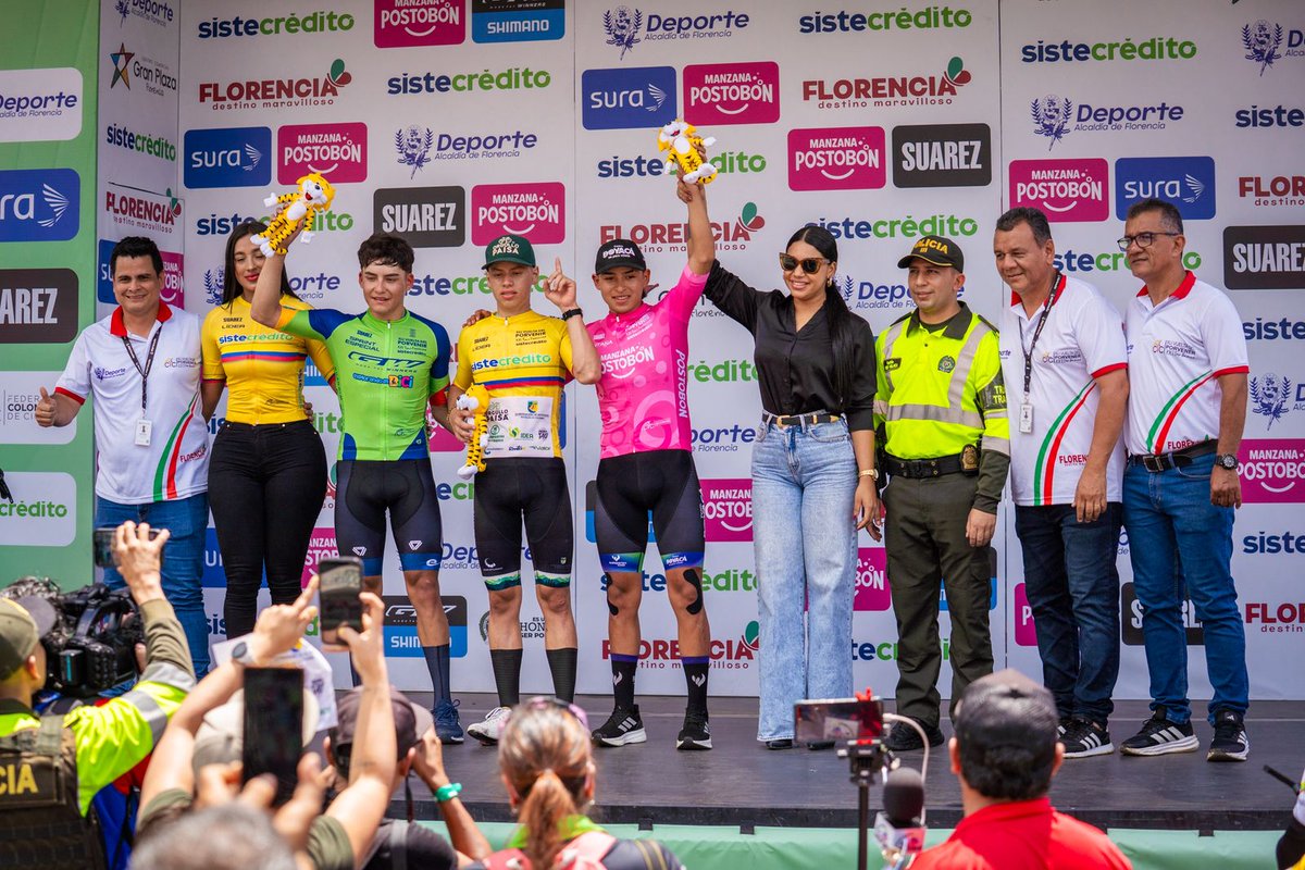 🚴‍♂️ Hoy disfrutamos la primera etapa de la 41ª Vuelta del Porvenir y el 21° Tour Femenino.

🏆 Felipe Bravo, de Orgullo Paisa, se llevó la victoria en la categoría masculina, mientras que Diana Peñuela, de SisteCrédito, ganó en la rama femenina.

<a href="/fedeciclismocol/">Federación Colombiana de Ciclismo</a>