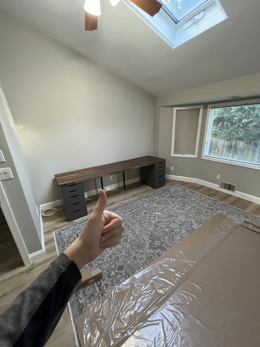 Haven’t tweeted in a minute but I finally bought a house 😎