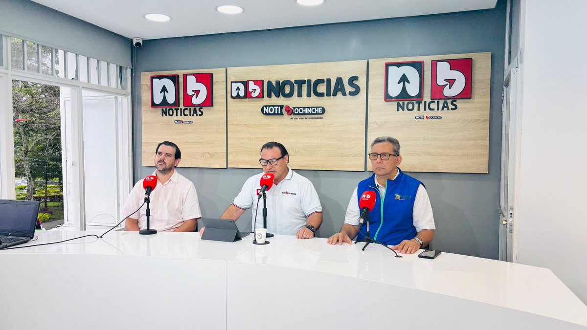 En visita a los medios de comunicación, hablamos del nuevo diseño y cuidado de los paraderos, junto a nuestros empresarios que le apostaron a la recuperación de este mobiliario. <a href="/johanaaranda_/">Johana Aranda</a>