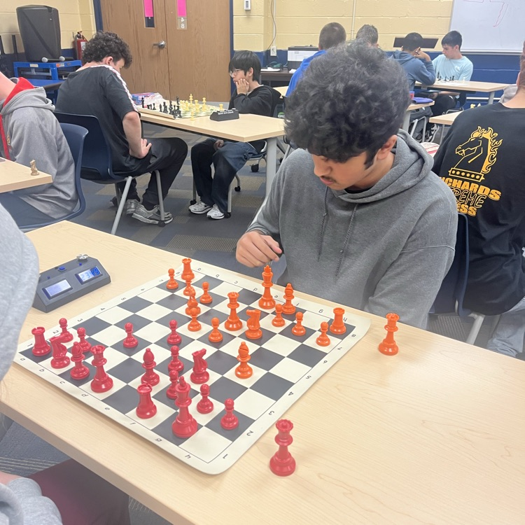 Reavis High School tweet media