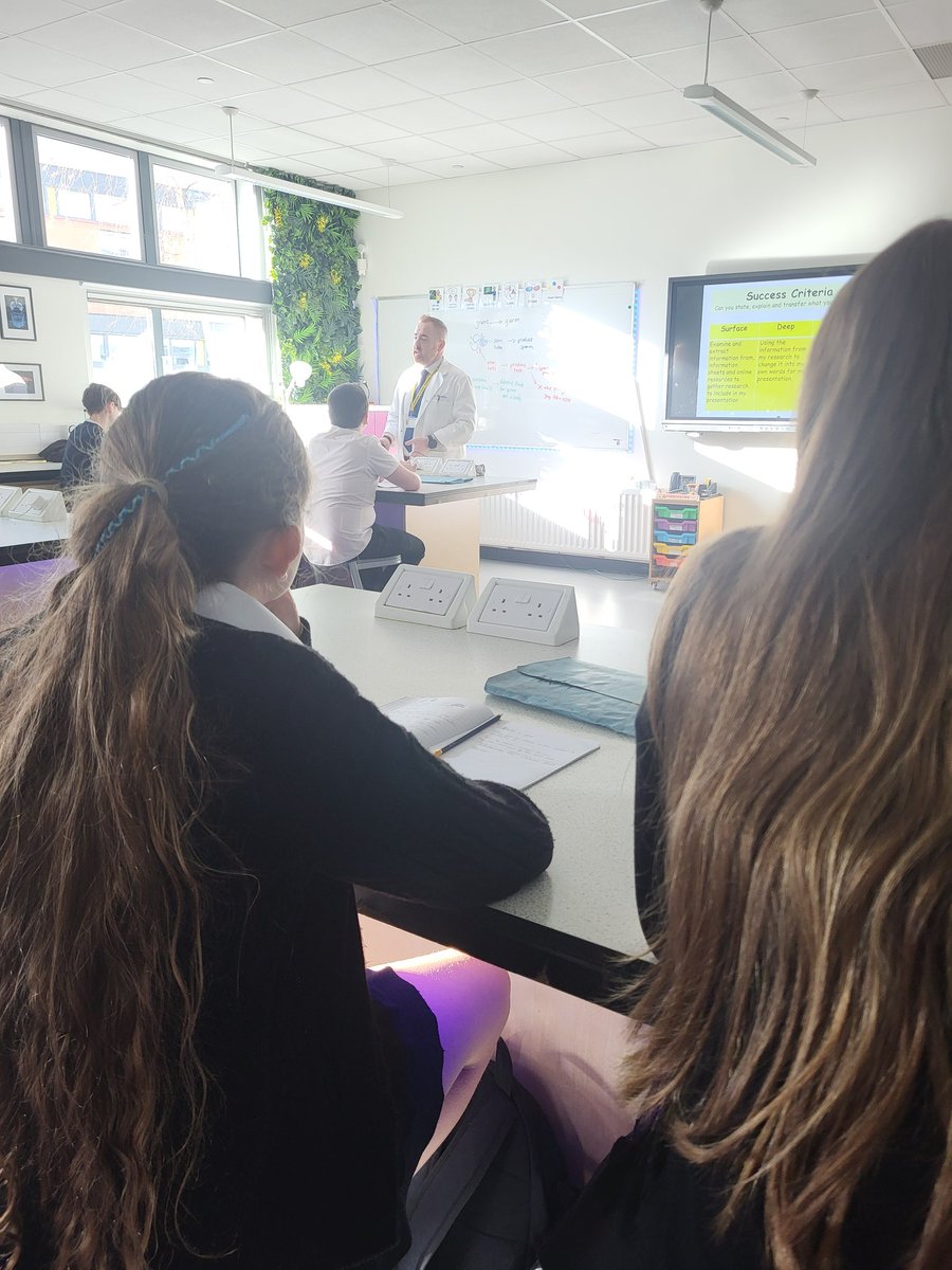 DhtLivingstone's tweet image. Great to see the learning going on in S2 Technical and Science today. I look forward to seeing how the projects develop! @invacadTech @invacadsci @invacad