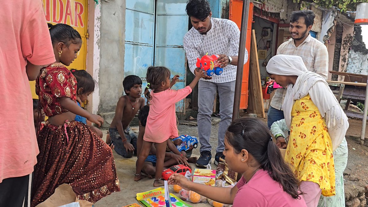 Thank you 🙏 everyone for showing interest n supported us in brightening someone's day on this Diwali 🎇🪔🎆