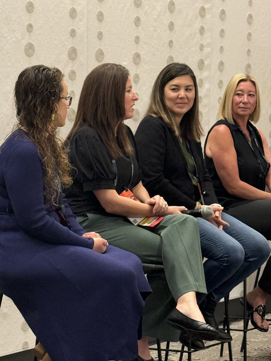 KahuaInc's tweet image. This morning’s #KahuaTrailblazers: #WomeninConstruction Breakfast brought together a powerhouse panel of women shaping the future of construction and technology. These leaders are proving that progress happens when diverse voices are part of the conversation. #EI25
