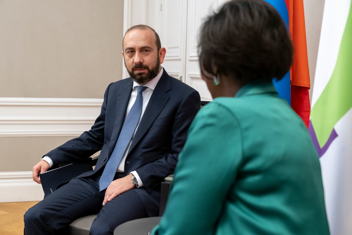 La Secrétaire générale de la Francophonie, <a href="/LMushikiwabo/">Louise Mushikiwabo</a>, a reçu en audience Ararat Mirzoyan, ministre des Affaires étrangères de l’#Arménie.

Leurs échanges ont porté sur plusieurs sujets de coopération et d’intérêt commun, notamment la situation régionale, les Xe