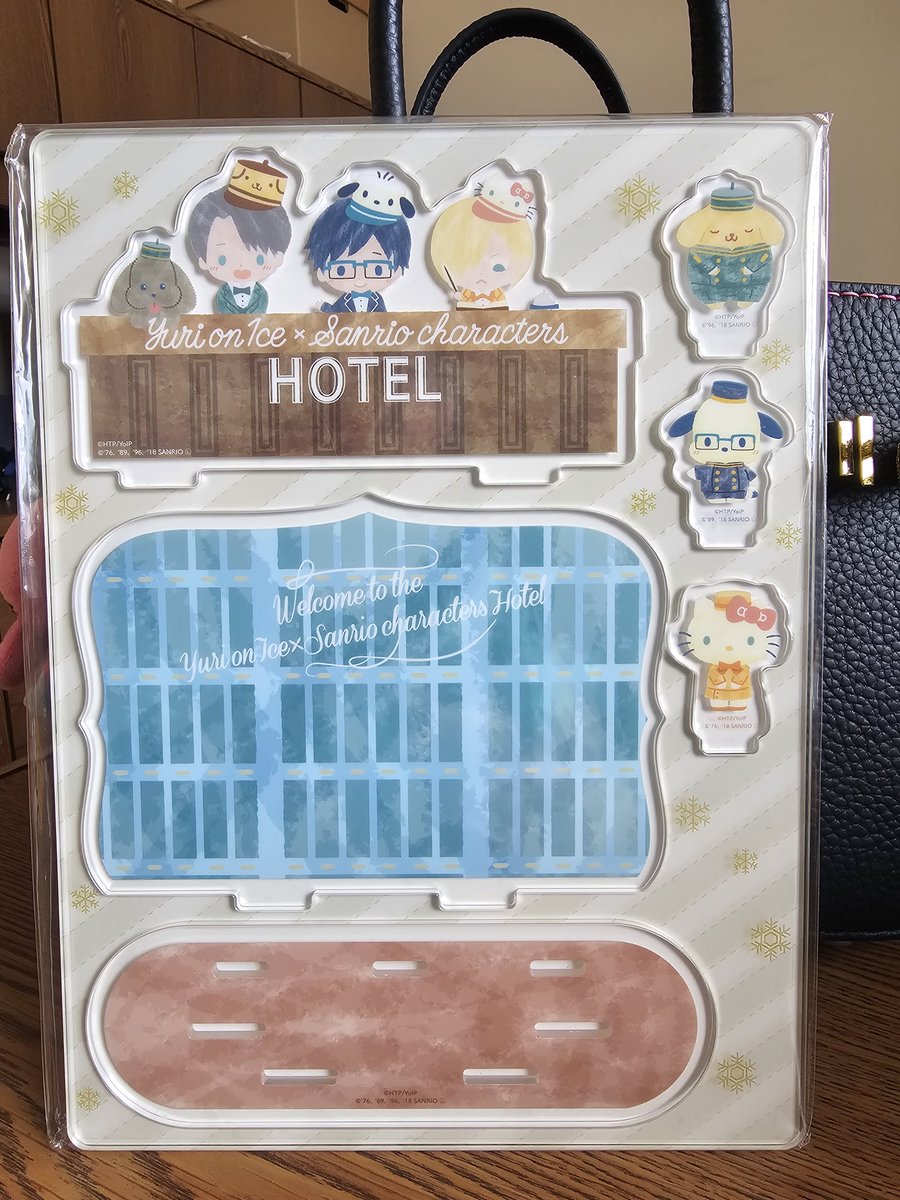 usagimcd's tweet image. Yuri on Ice Sanrio X Hotel collab acrylic stand for sale. Brand new never opened/displayed. Official event only merch.
Any questions just ask!
$35 + ship

#YOImerch #YOIxSanrio #YuriOnIce #Collectibles #AnimeGoods