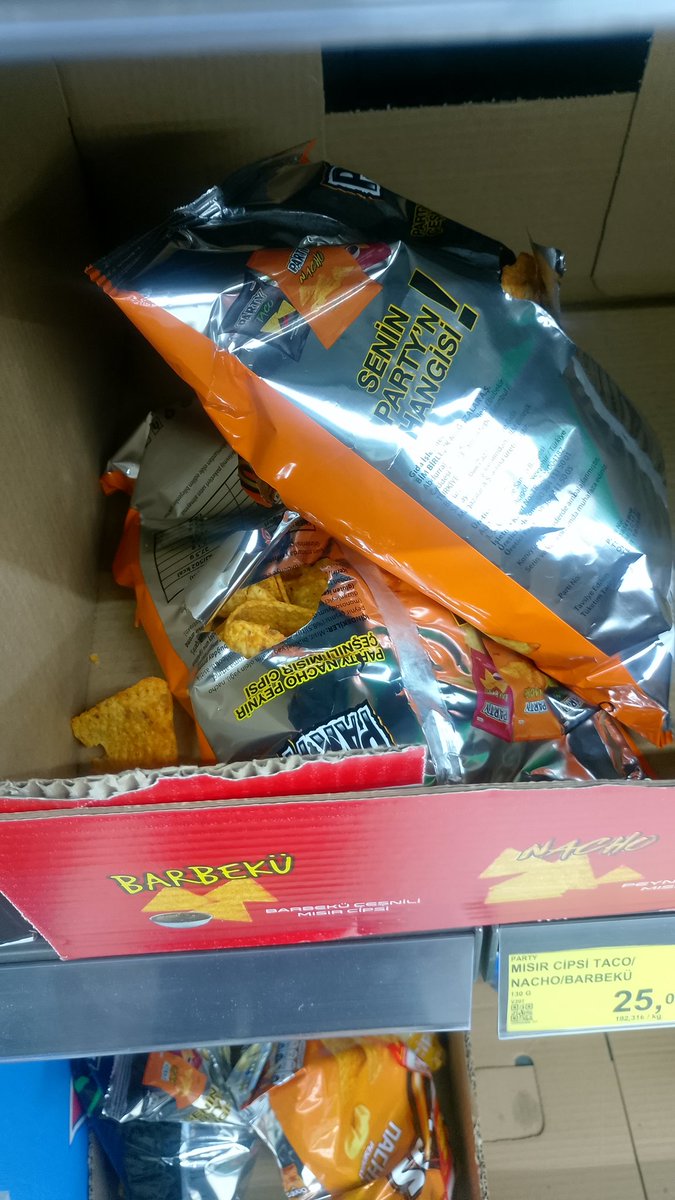 Nevşehir Hacıbektaş Veli Üniversitesin yaşam merkezi içindeki bimde tester cips var bitmeden gelin