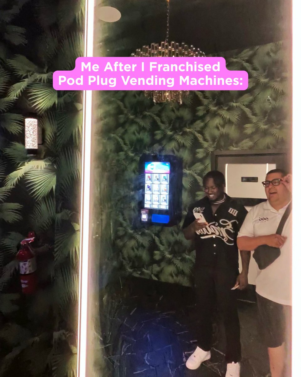 podplugvending's tweet photo. Before franchising Pod Plug ➡️ Wings and worries.
After franchising Pod Plug ➡️ Wings, wins, and weekends that pay https://t.co/GSpln58iO5
