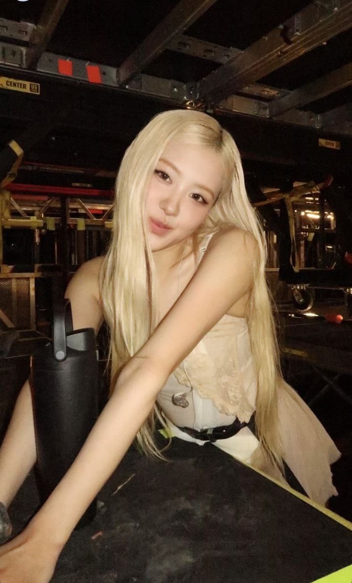 bawangmeera's tweet image. ㅤ
Reunion 🌻
ㅤ