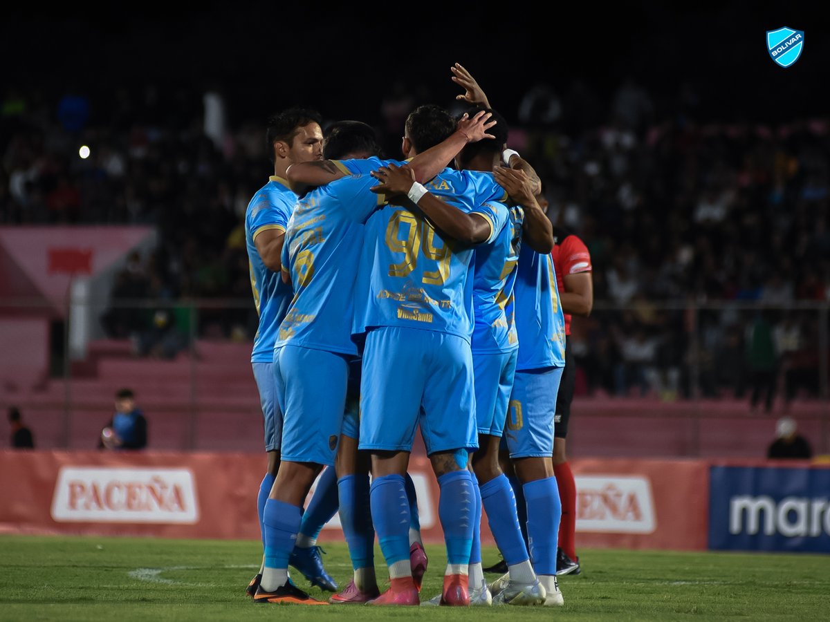 Bolivar_Oficial's tweet image. ¡UNA NOCHE PARA RECORDAR! 🔥🩵💫

Así se vivió la goleada celeste en Tarija. 💪🏻

7-2, fútbol total, corazón y gloria. ¡Imponemos nuestro fútbol donde jugamos! 🙌🏻✨

#BolívarCentenario #UnSigloDePasión