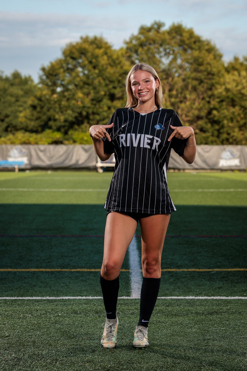 🏐 ⚽️  GAMEDAY  | #RollRaiders          

WVB at Roger Williams | 6 PM
WSOC vs. Colby-Sawyer | 7 PM
 
🖥️ 📊  rivierathletics.com/calendar