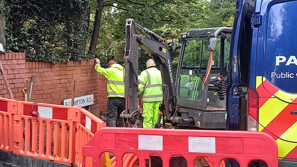 Mick Brown (@mickbrown3) on Twitter photo Really pleased that at a junction that has seen a number of  significant injuries caused by careless driving that <a href="/BhamCityCouncil/">Bham City Council</a> is looking to reconfigure the driving  lanes at the Kingsbury Road/ Gravelly Hill/ Gravelly Hill North intersection. Really pleased that at a junction that has seen a number of  significant injuries caused by careless driving that <a href="/BhamCityCouncil/">Bham City Council</a> is looking to reconfigure the driving  lanes at the Kingsbury Road/ Gravelly Hill/ Gravelly Hill North intersection.