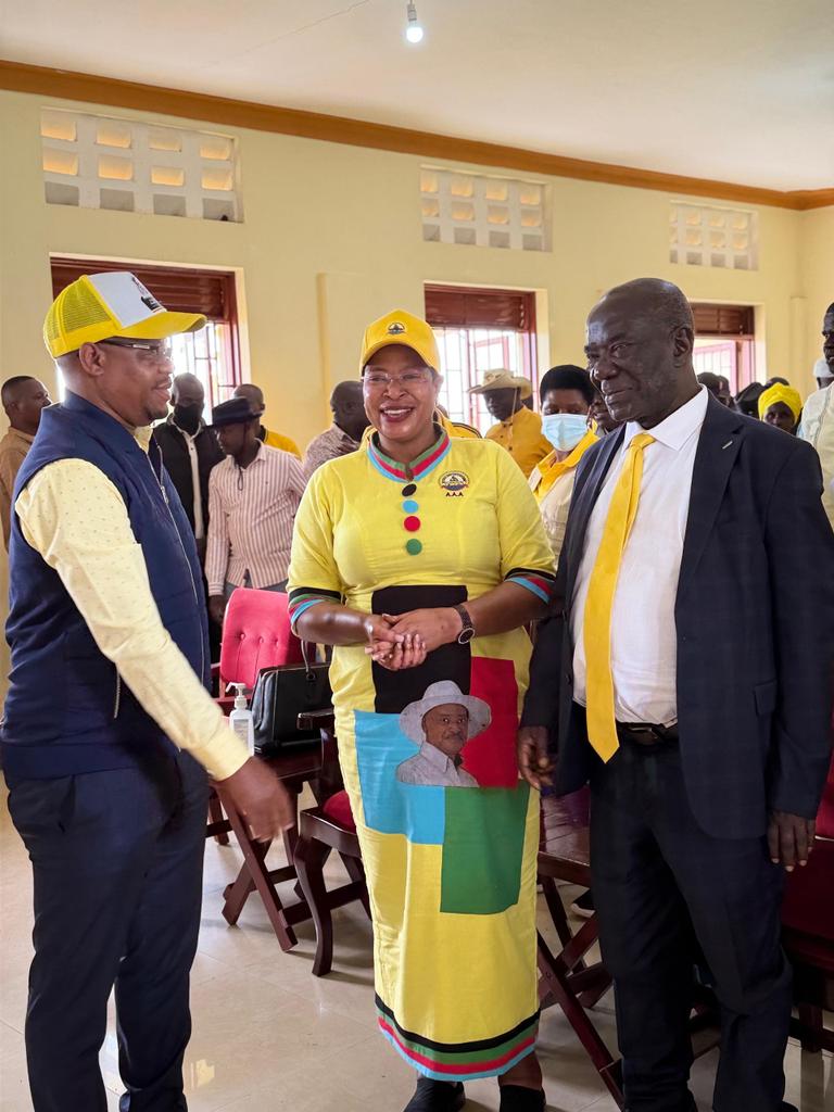 ESsekandi's tweet image. I accompanied the Rt.Hon. Speaker of Parliament @AnitahAmong for her nomination as the Bukeddea District Woman MP at the District Electoral Commission offices together with my friend @OgwangOgwang Minister of Sports , @SMusherure and other leaders in the region.