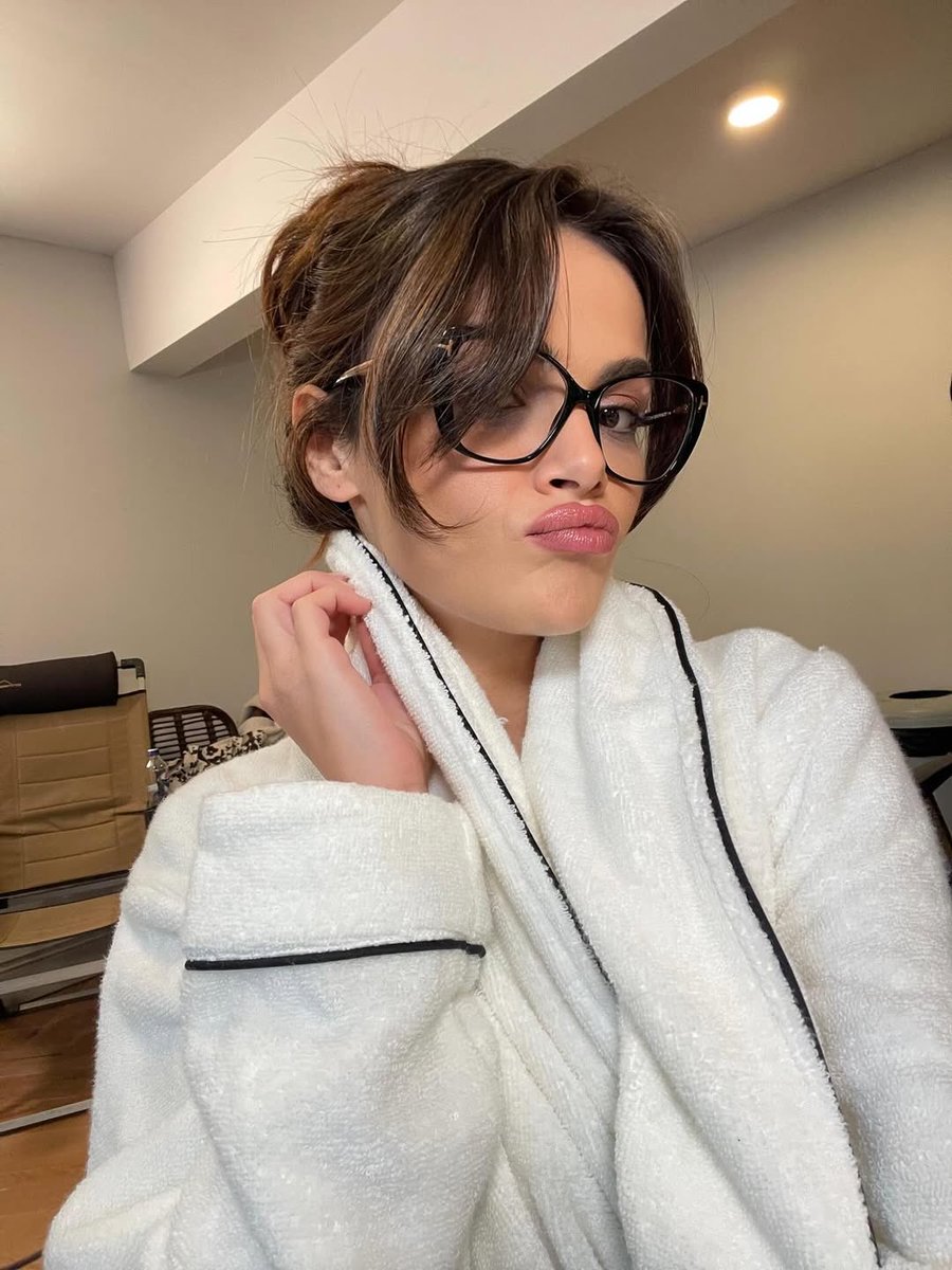 thoughts on changing my profile is so high rn