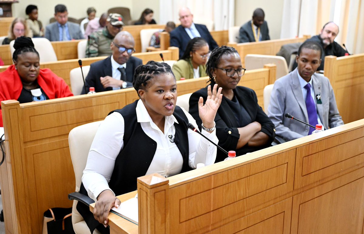 Deputy Minister in The Presidency, <a href="/NoncebaMhlauli/">Nonceba Mhlauli</a>, today led the briefing by Statistics South Africa (@StasSA) on its 2024/2025 Annual Report and Audited Financial Statements before Parliament's Portfolio Committee on Planning, Monitoring and Evaluation. #ANationThatWorksForAll