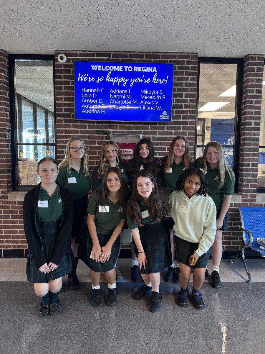 ReginaWarrenMI's tweet photo. Our recent #ShadowDays have been full of #Saddlelitespirit! 💙
We’ve welcomed students from St. Mary Royal Oak, St. Anne, Star of the Sea, Davis Jr. High, St. Thecla, St. Paul on the Lake, St. Mary Mt. Clemens, Immaculate Conception & Immanuel Lutheran over the past couple of weeks! 👑
📅 Dates are still available: https://t.co/TG02yYMFnS
#FutureSaddlelites #CatholicEducation