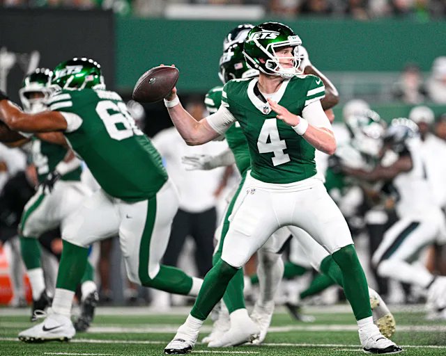 <a href="/AdamSchefter/">Adam Schefter</a> Let Brady COOK 🔥