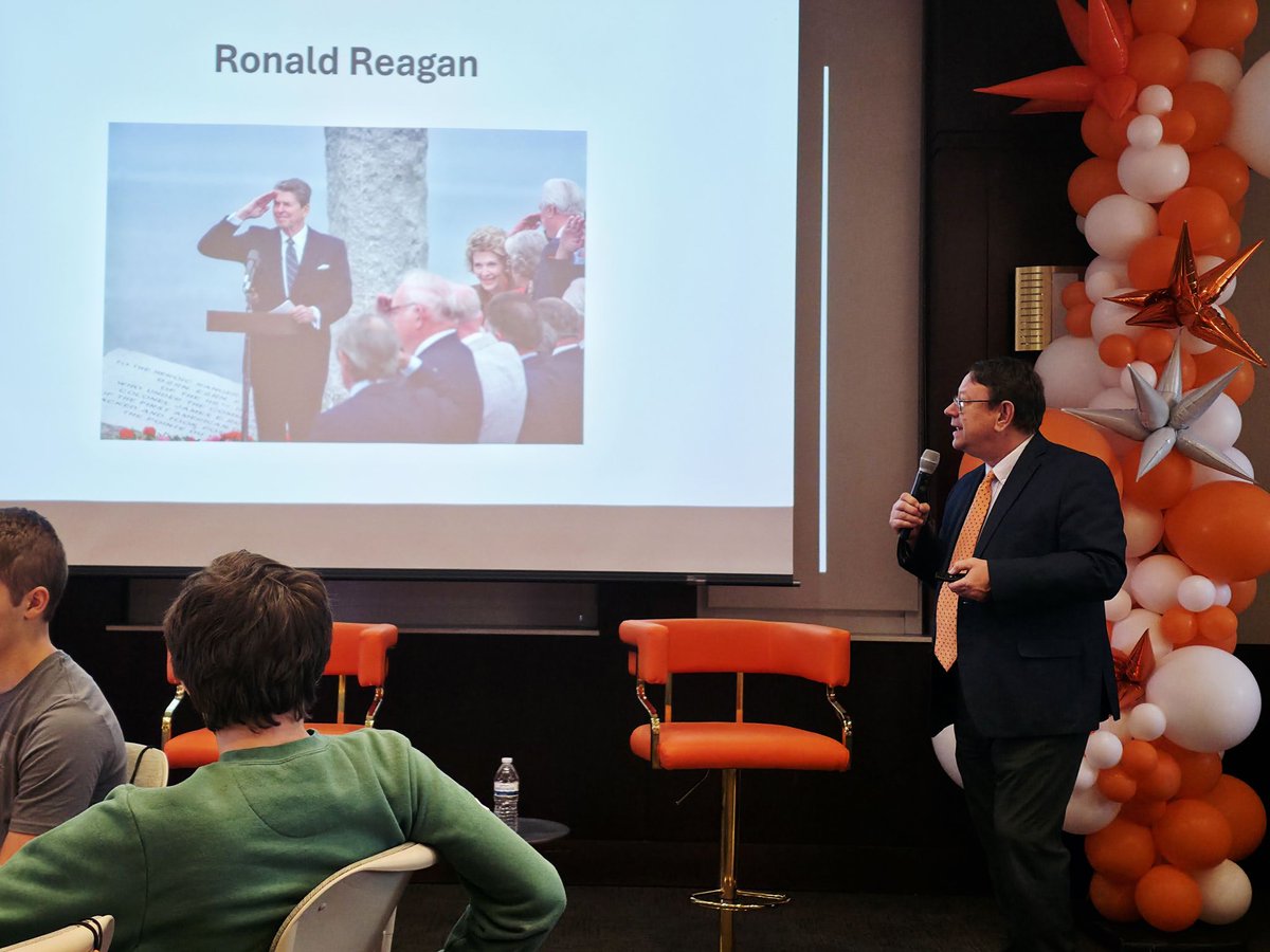 Institute of American Civics (@utk_civics) on Twitter photo We were proud to welcome <a href="/KnoxSchools/">Knox County Schools</a> students to Rocky Top for a day of civic learning. From exploring the Constitution to discovering the Legacy of Howard H. Baker Jr., these students are gaining the knowledge and skills to shape the future as #CivicLeaders. #CivicsInAction We were proud to welcome <a href="/KnoxSchools/">Knox County Schools</a> students to Rocky Top for a day of civic learning. From exploring the Constitution to discovering the Legacy of Howard H. Baker Jr., these students are gaining the knowledge and skills to shape the future as #CivicLeaders. #CivicsInAction