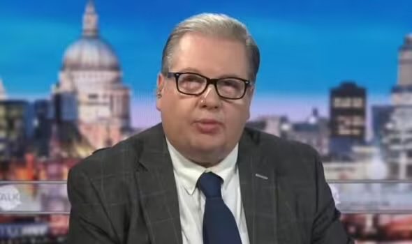 TheNorfolkLion's tweet image. 🚨 Mike Graham has been suspended from TalkTV for posting something on Facebook, which he claims he was ‘hacked’… He was one of their last decent hosts.

@Iromg, head over to @GBNEWS now! It might not be perfect, but it&apos;s better than the rest! Or go solo it’s worked out well for…