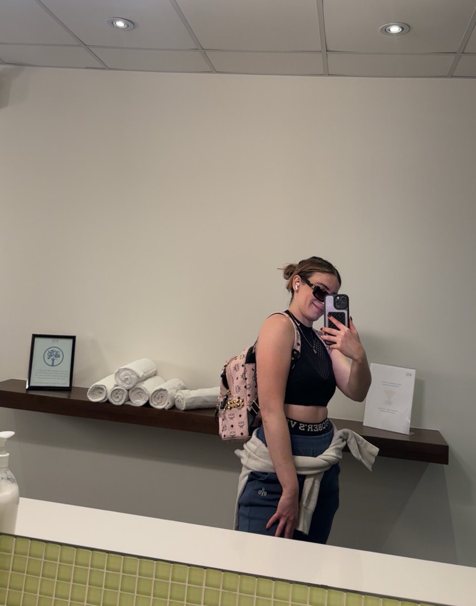 Coops🌚 tweet media