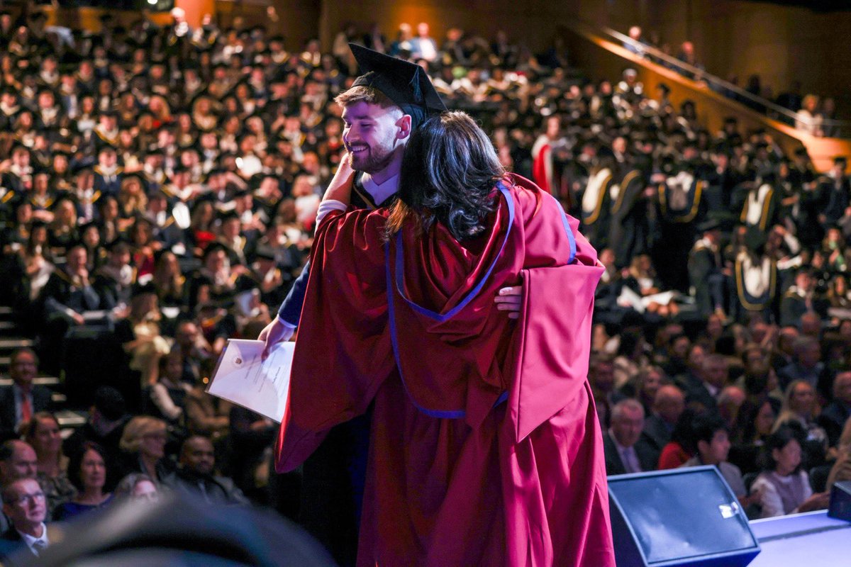 Jane Last DCU tweet media