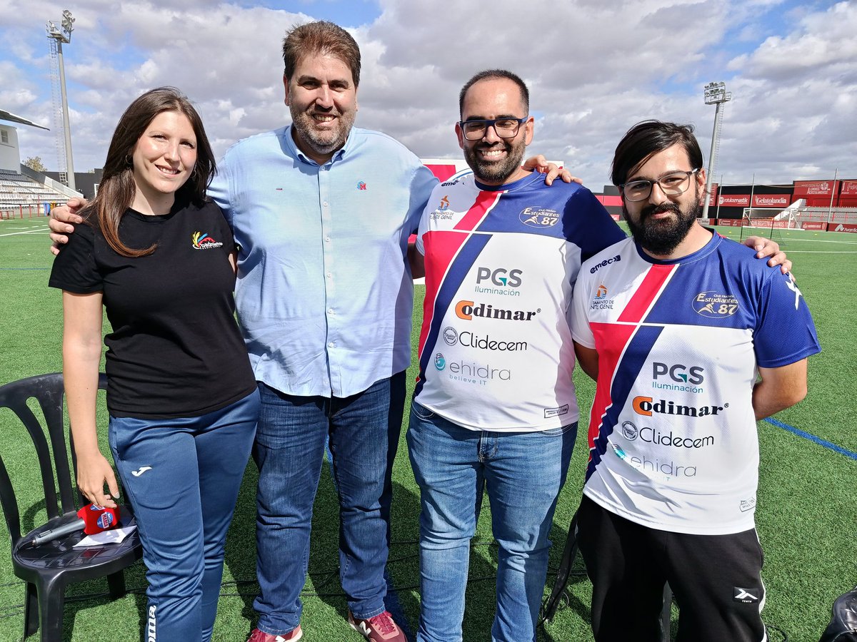 🚨#DMCórdoba 22-O
👉Especial Puente Genil
⚽Francis Cabeza, <a href="/CEJUDO16/">Álvaro Cejudo</a> Migue García y Edu Chía <a href="/SalermPG/">Salerm Puente Genil F.C.</a>
🤾<a href="/bustos_paco/">Paco Bustos</a> <a href="/Cacuen10/">José Cuenca Cano</a> <a href="/dehita12/">Alvaro de Hita</a> <a href="/AngelXimenezBM/">BM Cajasol Ángel Ximénez Puente Genil</a>
⚽Josan González
🏃Miguel Ríos 
🏀Joaquín R. y Joaquín G. <a href="/CB_PuenteGenil/">CodimarBasketGenil</a>
🏸<a href="/enjeinequenada/">Fanista Hdz Ivens</a>
🏑Ángel C. y Antonio F. <a href="/chEstu87/">Hockey Estudiantes'87 PGS Codimar Clidecem eHidra</a>