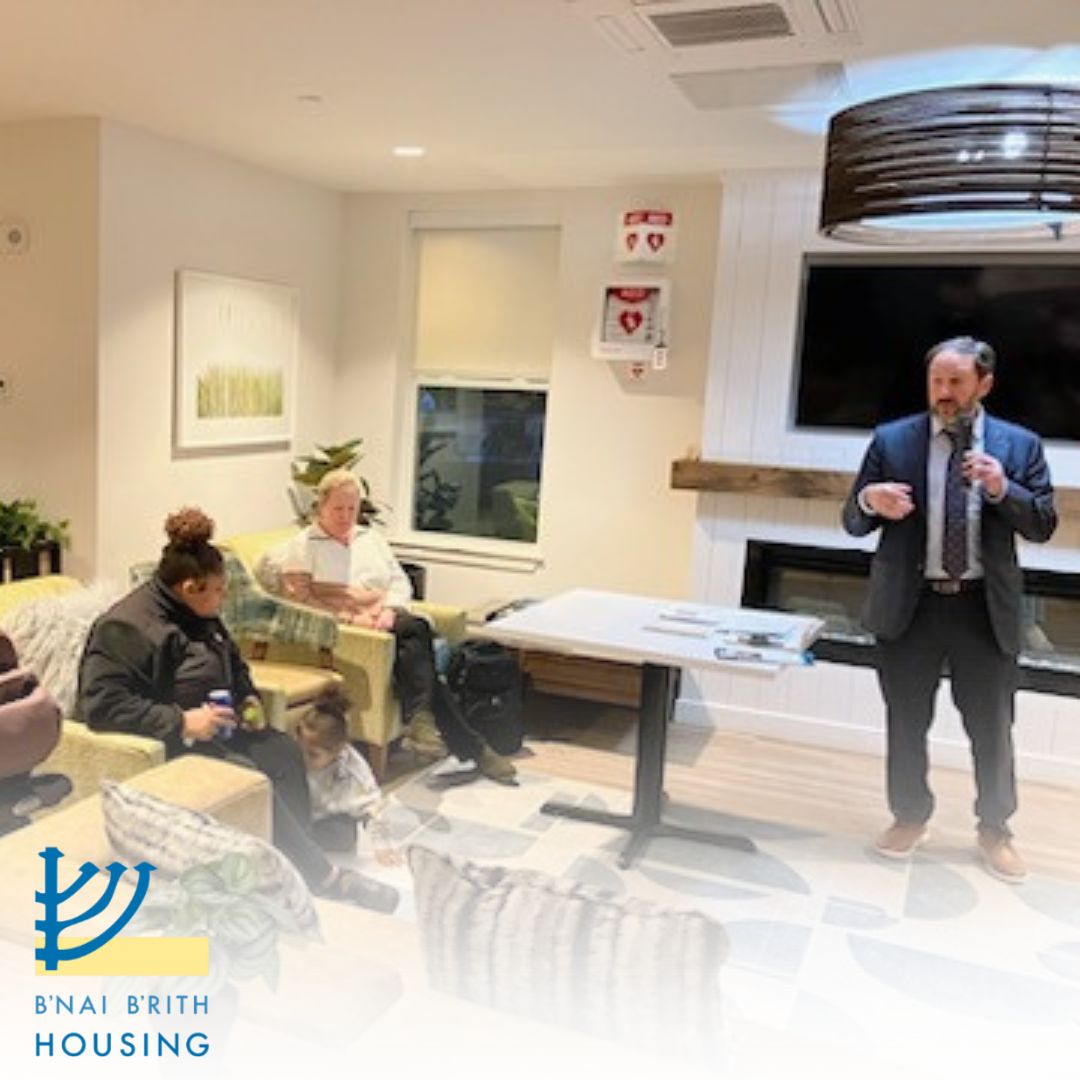 On Oct 15, Parkway 1208 residents celebrated #HispanicHeritageMonth with trivia, music &amp; food! Thanks to Councilor Ben Weber, Mark Cohen &amp; Robin Putnam for sharing city resources &amp; tips on scams. Grateful to all who made this cultural celebration possible!
#bnaibrithhousing