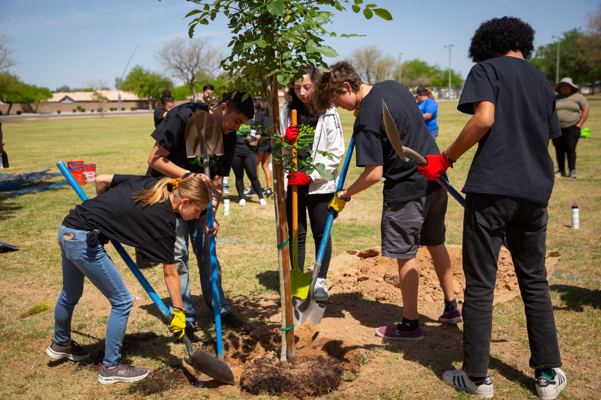 CITYOFMESA's tweet image. Help plant 100 trees at Reed Park on October 25, 7:30 a.m. to noon. Register at my.mesaaz.gov/3J6yuAB

With @Nature_org, @AzSustain, Watershed Management Group, Unlimited Potential, Trees Matter, Arizona Columbine Garden Club, and The Garden Club of America.
