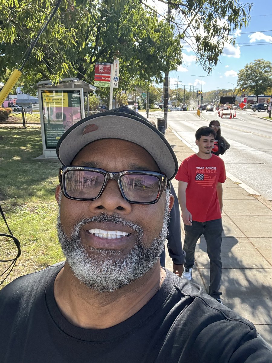 CoreyBBrooks's tweet image. 🚨 DAY 53 UPDATE 🚨
Every step counts—and today we’re so close to our $2 million milestone! 🙌🏾
I’m walking across America to raise $25 million for hope, opportunity, and transformation.

Help push us over the top today:
👉🏾 tiltify.com/project-hood

#WalkAcrossAmerica #ProjectHOOD…